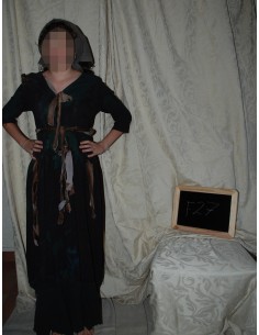 Paysan Femme F27