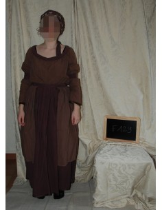 Paysan Femme F129